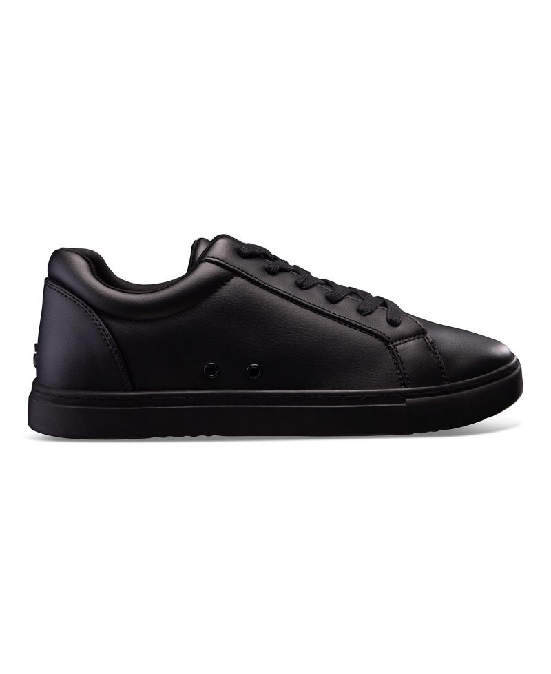 Men's All-black Low-top Sneaker