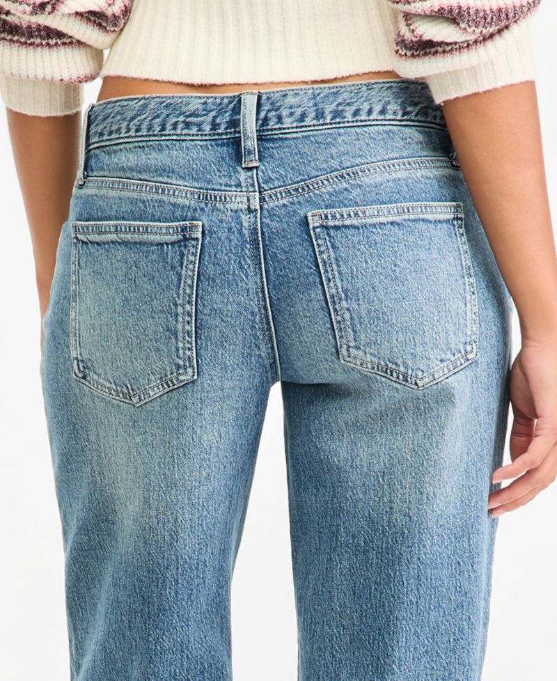 Juniors' V-Pitch Straight-Leg Jeans