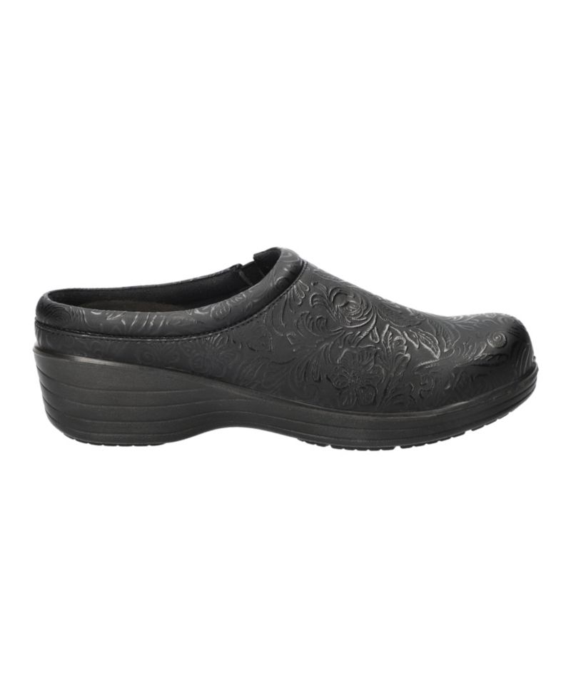 Women's Beck Slip-Resistant Round Toe Clogs