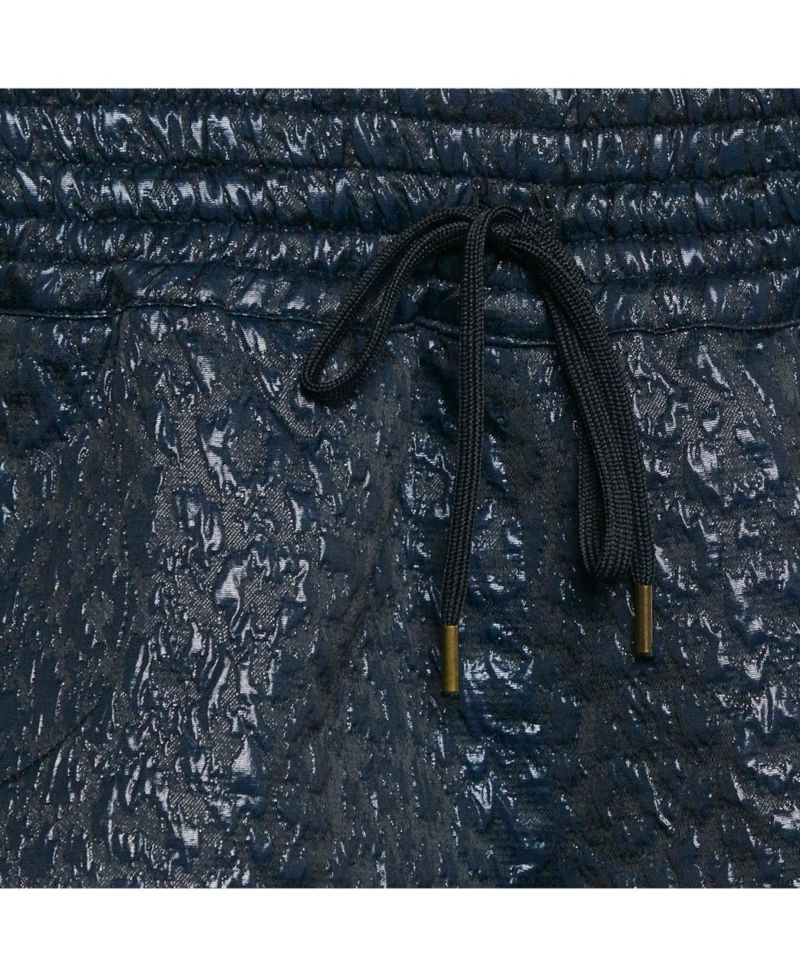 Women's Textured Jacquard Pad Shorts, 7" Inseam