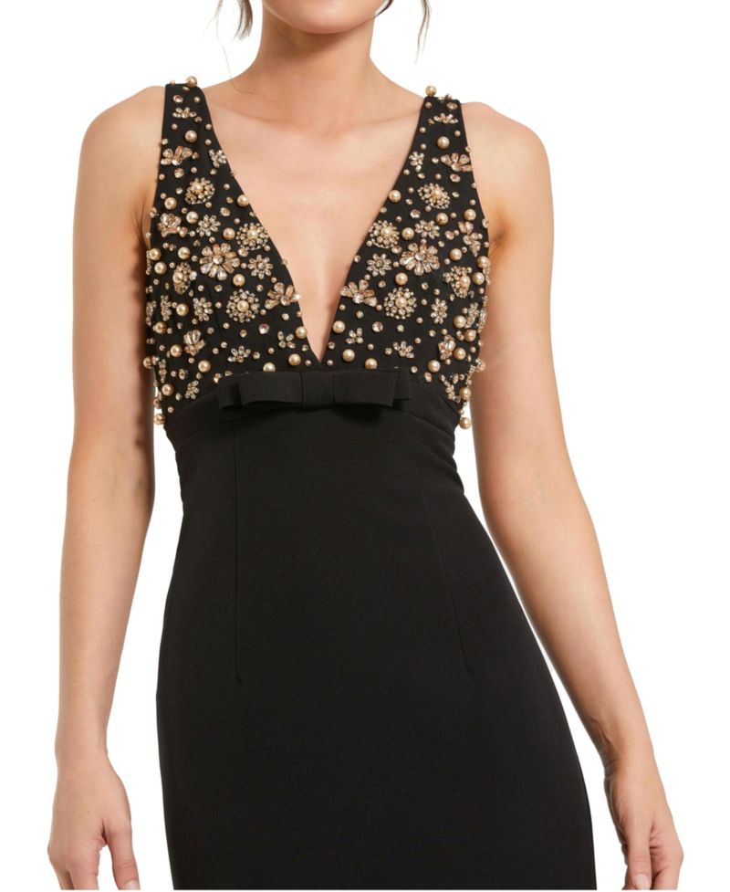 Petite Crepe Sleeveless Beaded V Neck Gown With Bow
