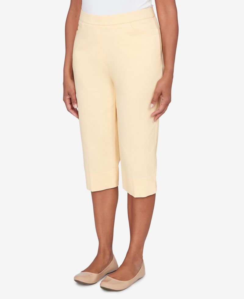 Women's Classic Pastel Millenium Allure Clamdigger Pants