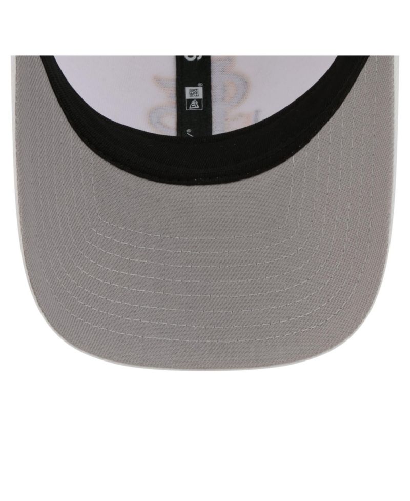Men's White St. Louis Cardinals Flag 9FORTY Trucker Adjustable Hat