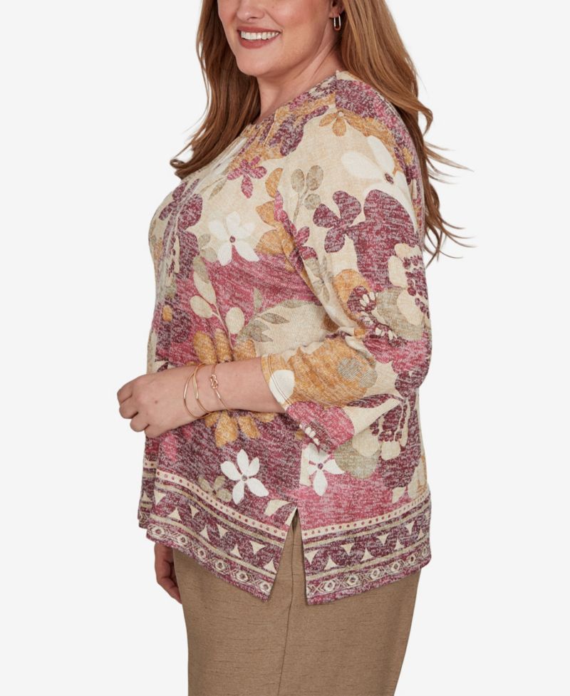 Plus Size Floral-Print Geometric-Border 3/4-Sleeve Top