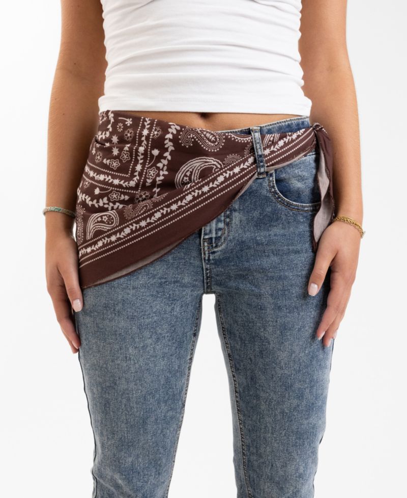 EM + CASS Juniors' Mid-Rise Flare Jeans