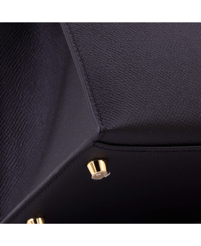 Pre-Owned Hermes Kelly 28 Handbag Black Epsom with Gold Hardware