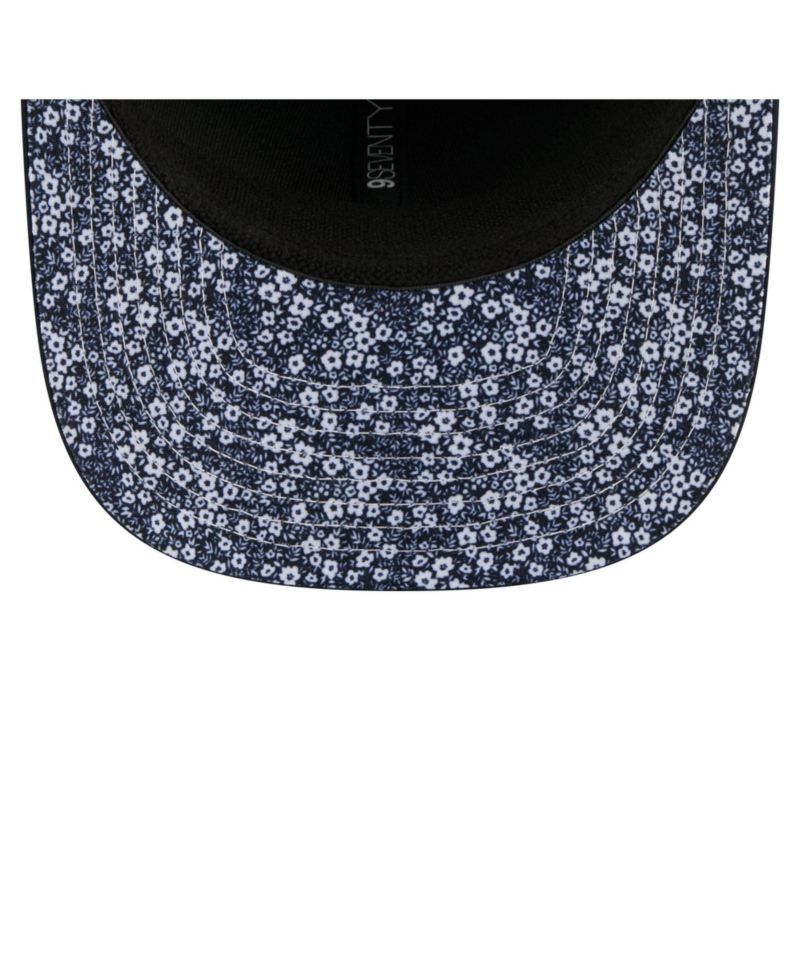 Men's Navy New York Yankees Floral Patch 9SEVENTY Adjustable Hat