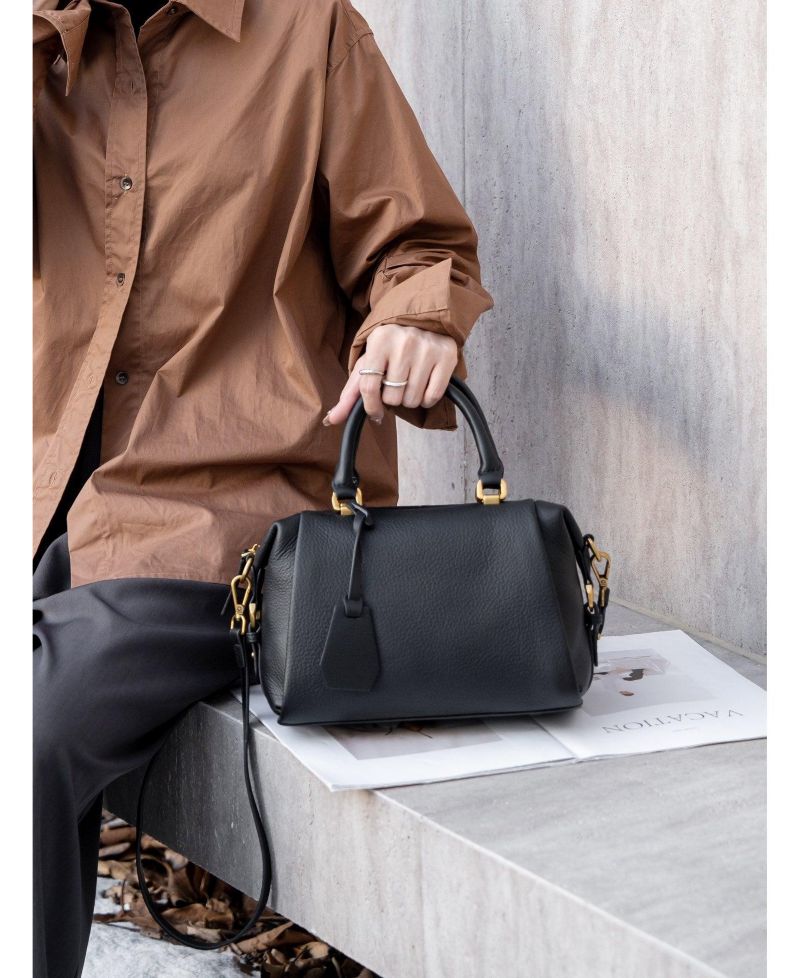 Quinn Womens Pebbled Leather Top Handle Satchel Bag Structured Crossbody Purse Handbag