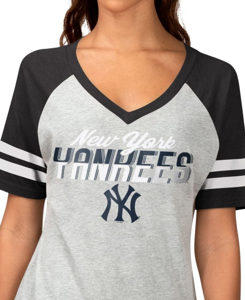 Women's Heather Gray New York Yankees Goal Line Raglan V-Neck T-Shirt