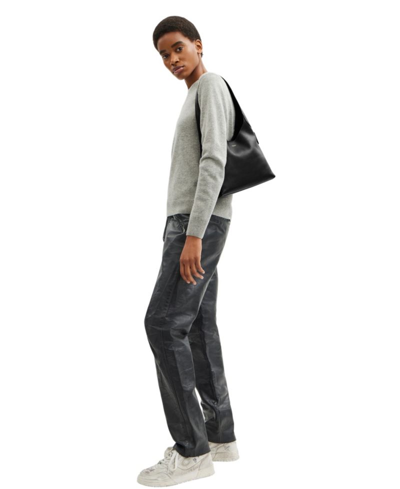 Brooklyn Medium Leather Shoulder Bag 28