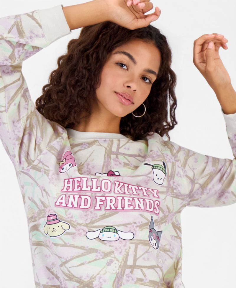 Juniors' HK & Friends Camo-Print Fleece Pullover