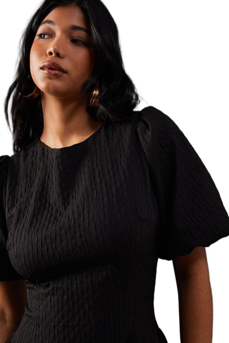 Women's Seersucker Puff Sleeve Midi Dress