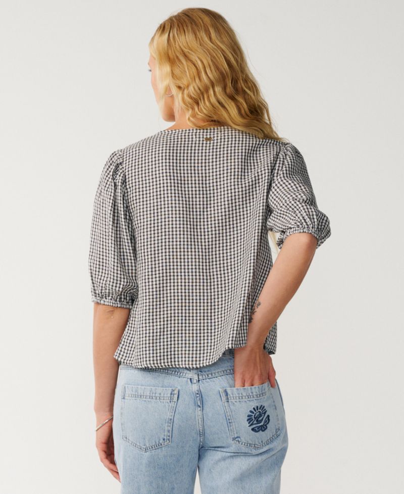Women's Vibe Surf Tie-Front Top