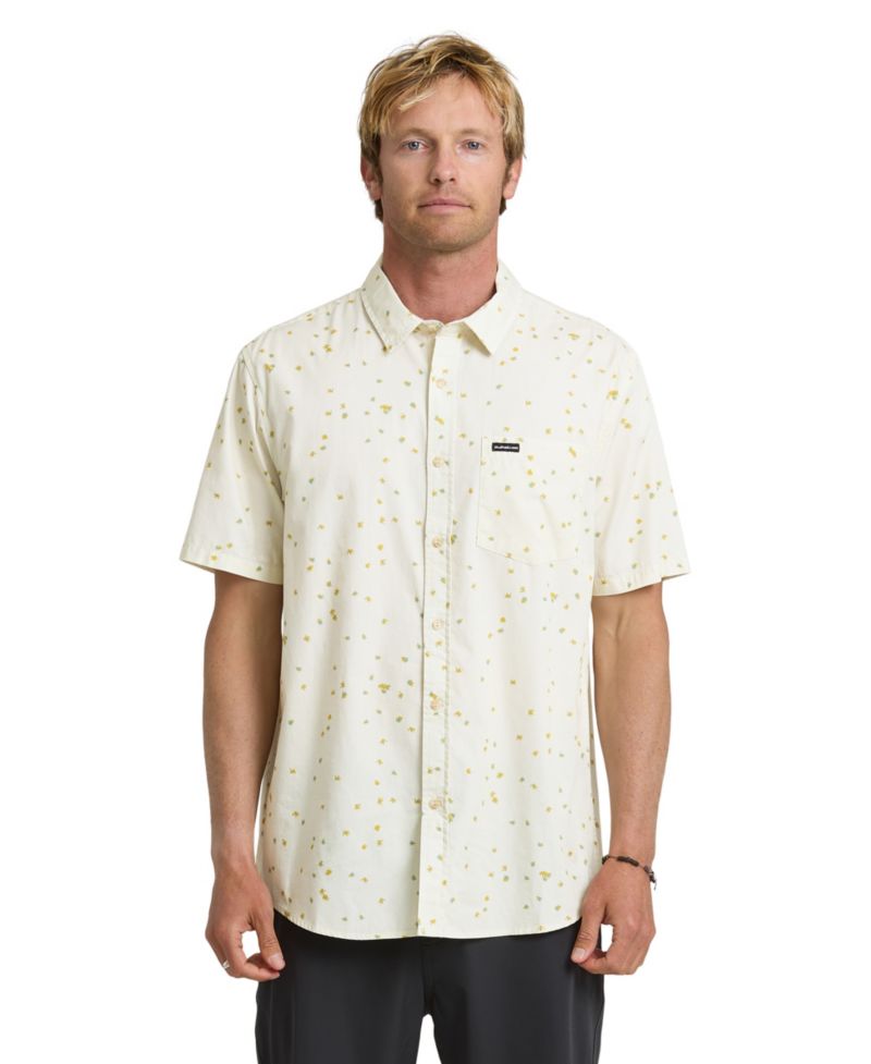 Men's Classic Short-Sleeve Shirt