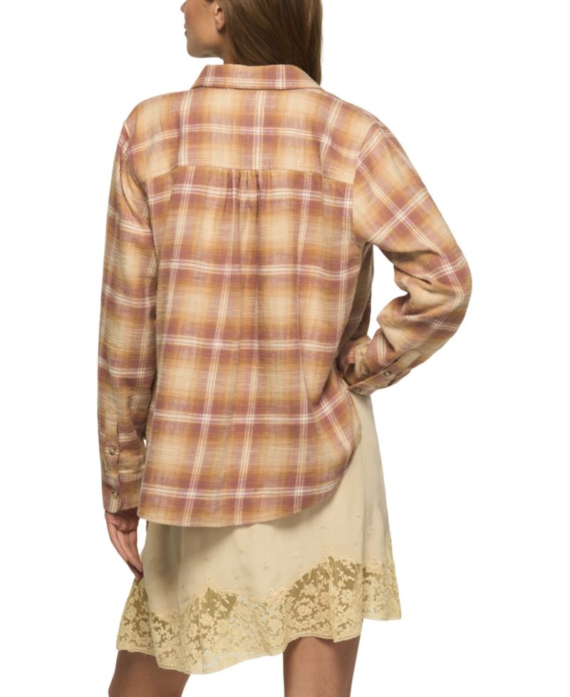 Women's Long-Sleeve Plaid Button Down Shirt
