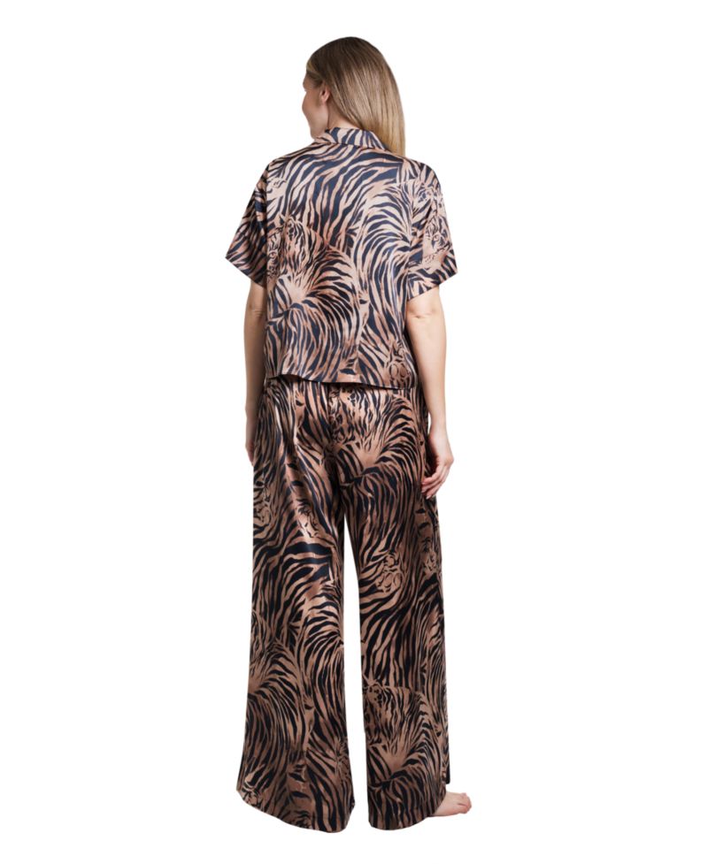 Women's Hidden Cat Short-Sleeve Satin Pajama Set
