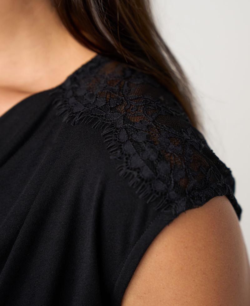 Women's Sleeveless Cowl Neck Knit Top