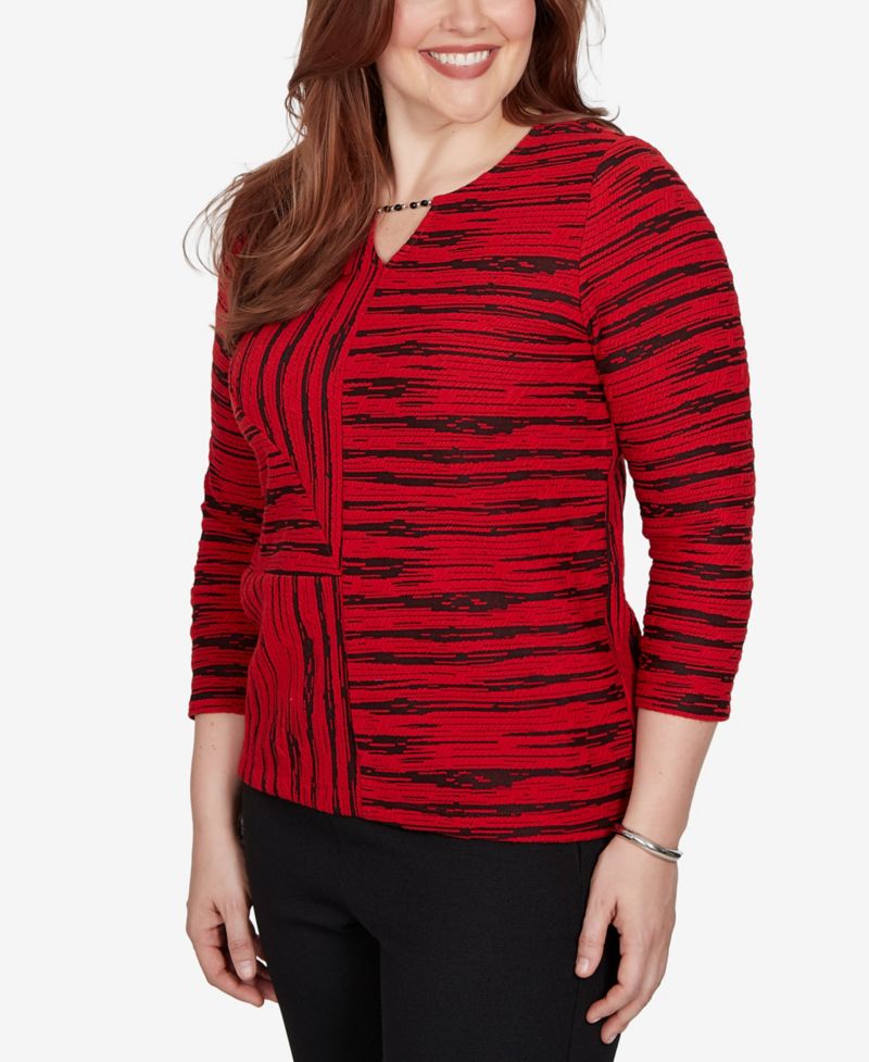 Petite Keyhole Neck 3/4-Sleeve Blouse