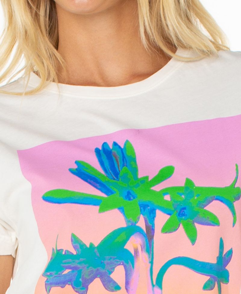 Women's Tuberose Graphic Crewneck T-Shirt