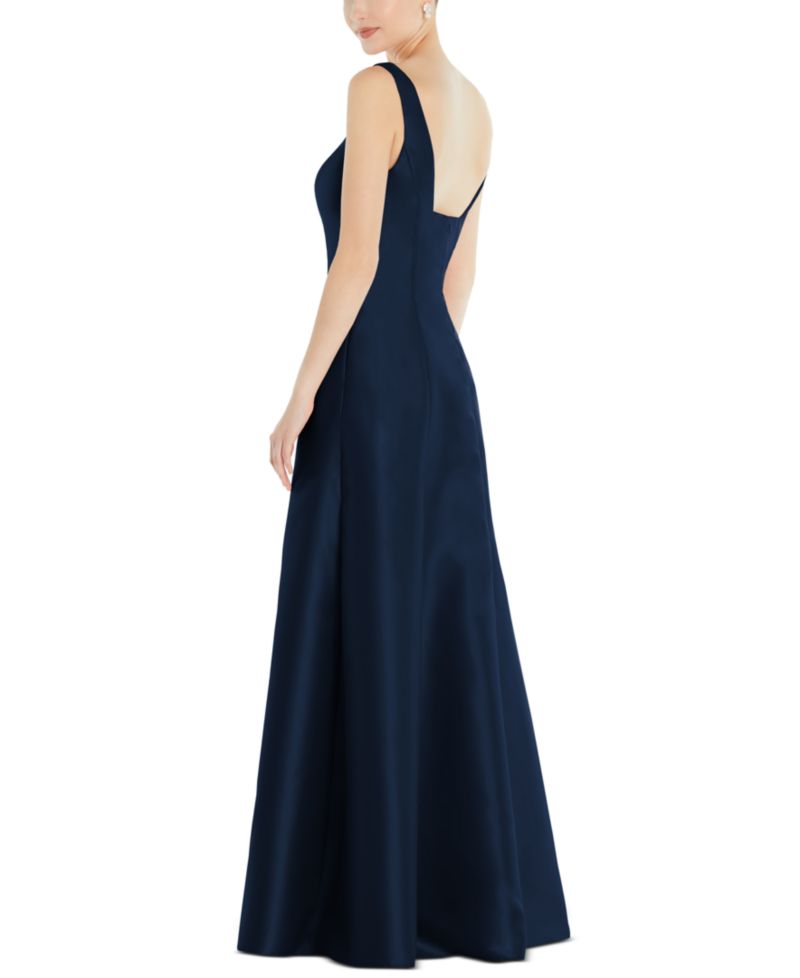 Women's Sleeveless Square-Neck Princess Line Gown with Pockets