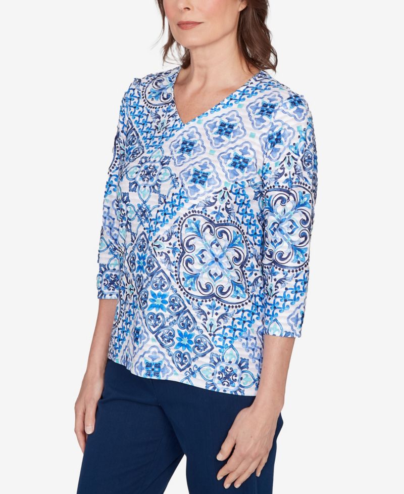 Women's Mykonos Aegean Tile V-Neck Top
