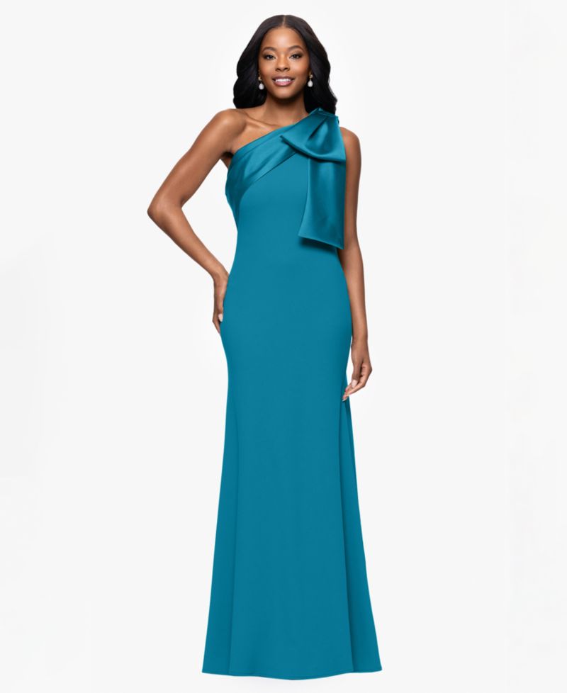Women's Bow-Trimmed One-Shoulder Gown