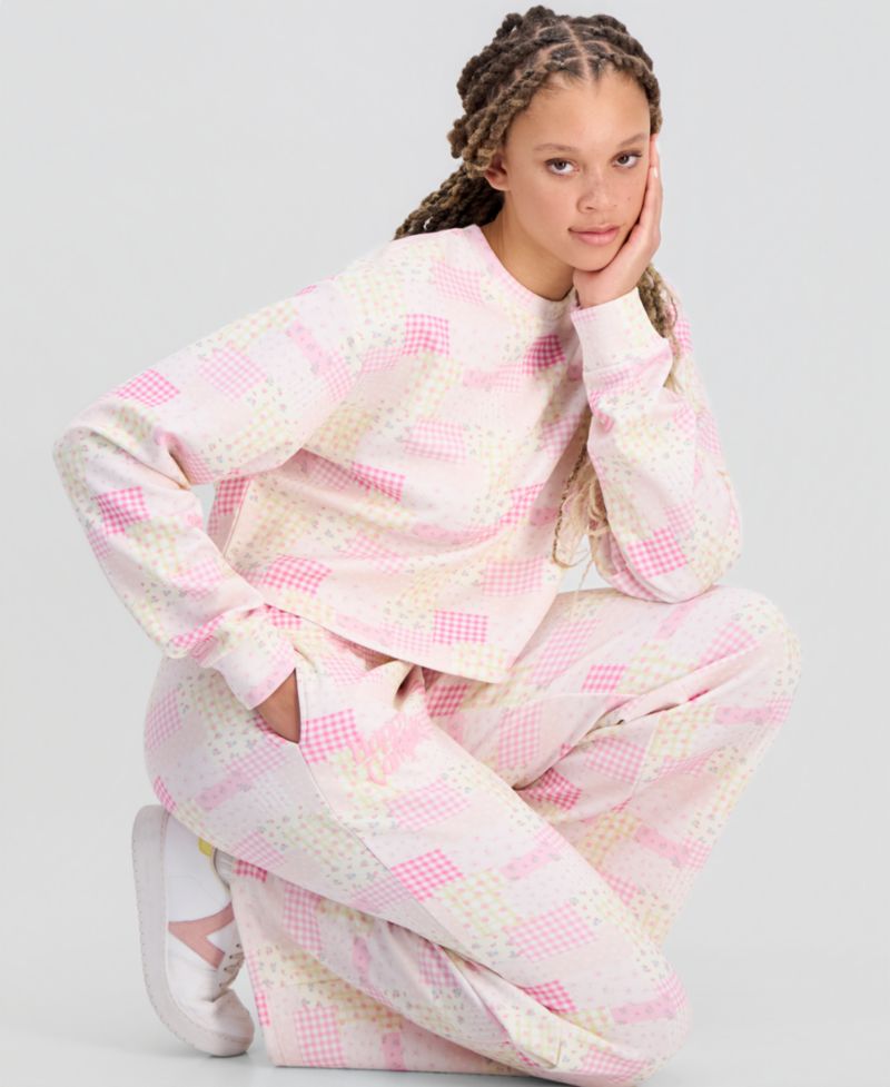 Juniors' High-Rise Patchwork Print Sweatpants