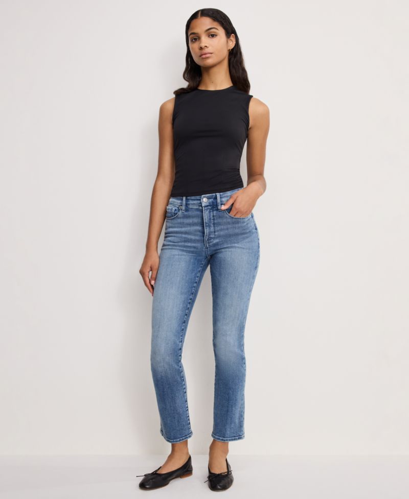Women's Straight Leg Jeans