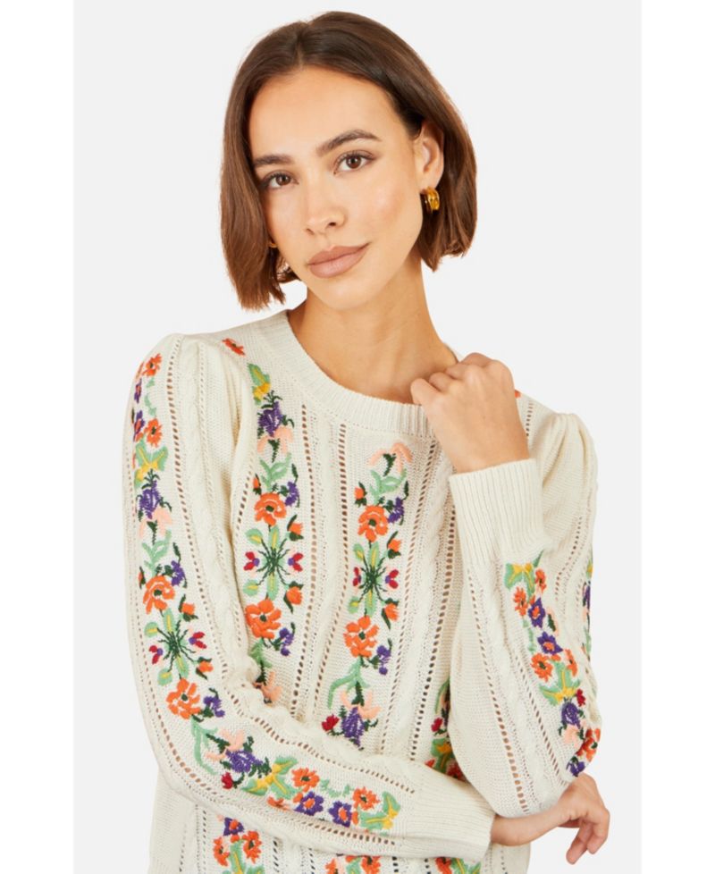 Women's Cable-Knit Floral-Embroidery Puff-Sleeve Crewneck Sweater