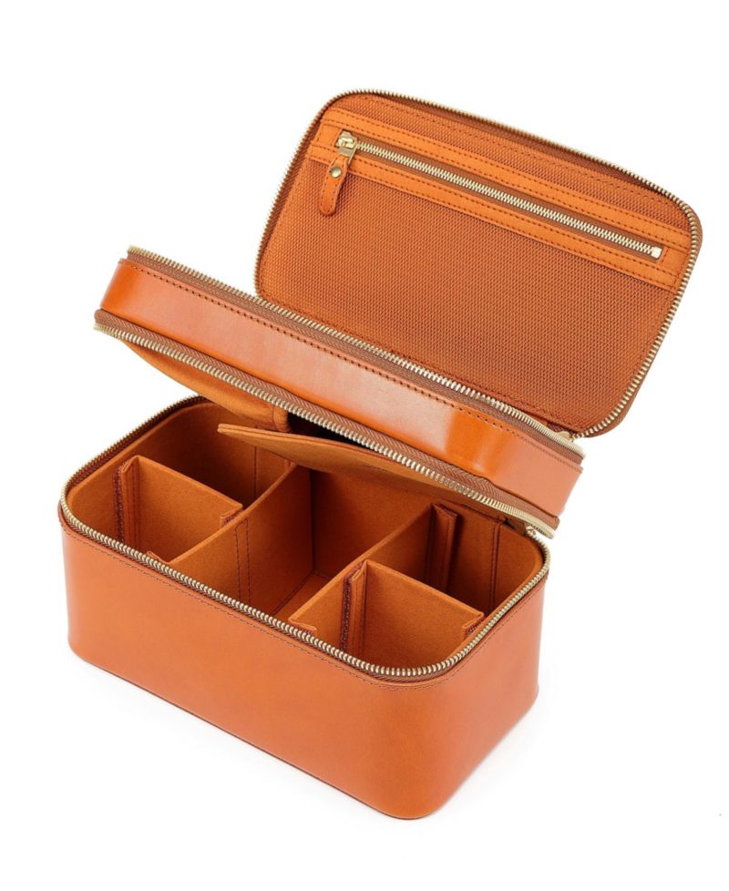 Ixia Small Trunk Handbag