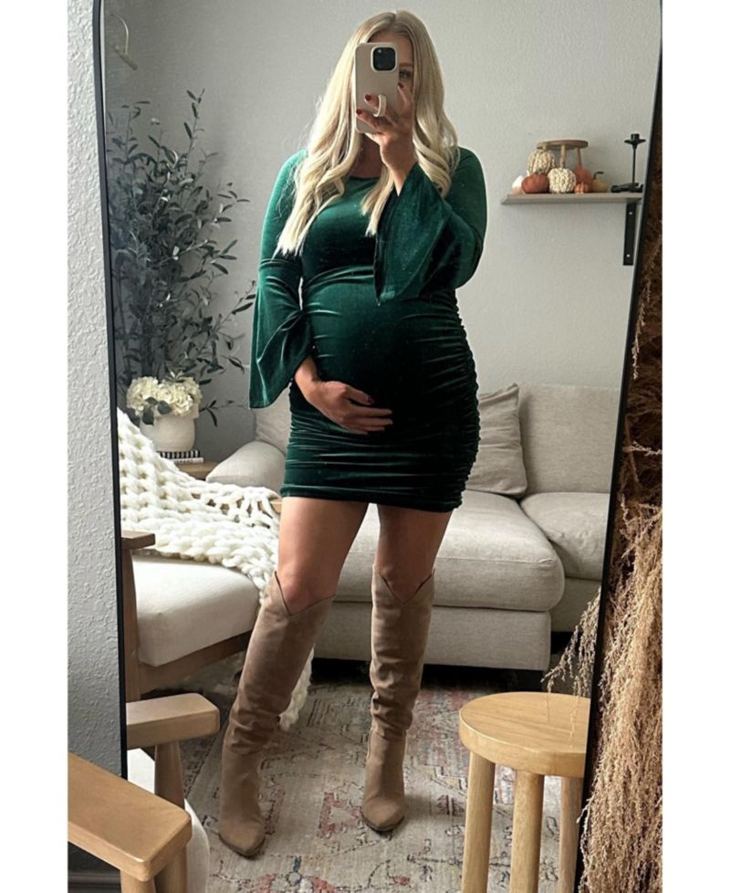 Women's Forest Green Velvet Ruched Bell Sleeve Dress