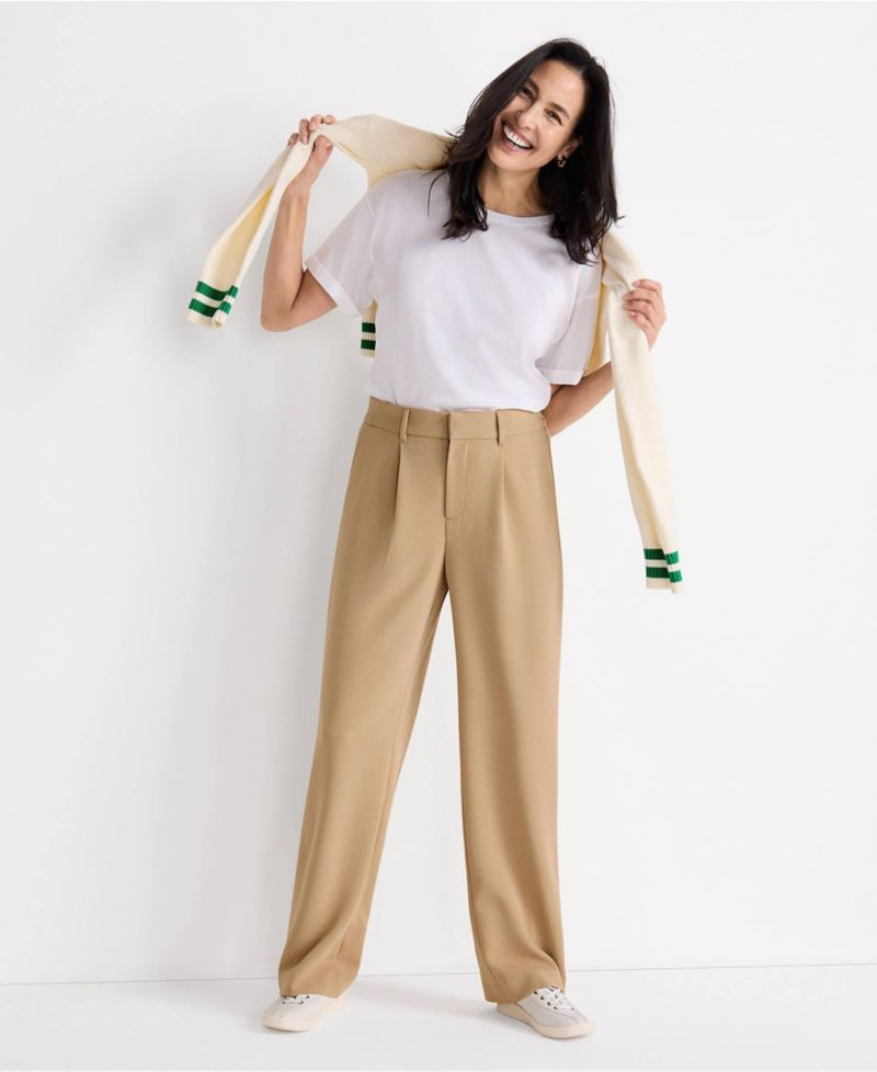 Women's Crepe High Rise Pleated Wide Leg Pants