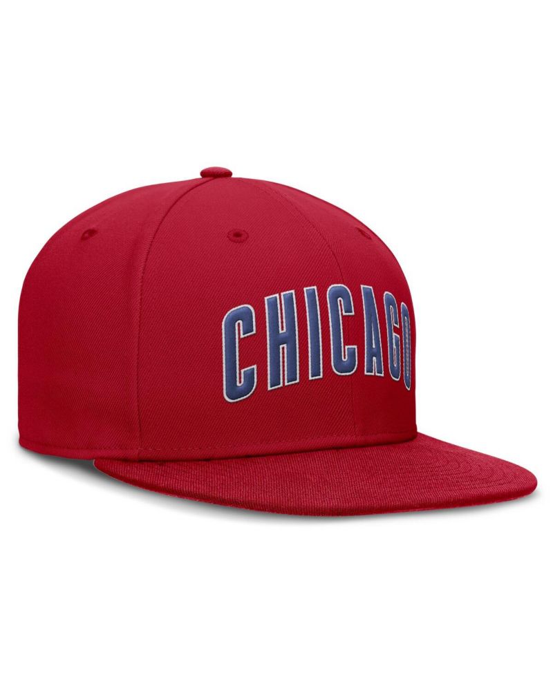 Men's Red Chicago Cubs True Performance Fitted Hat