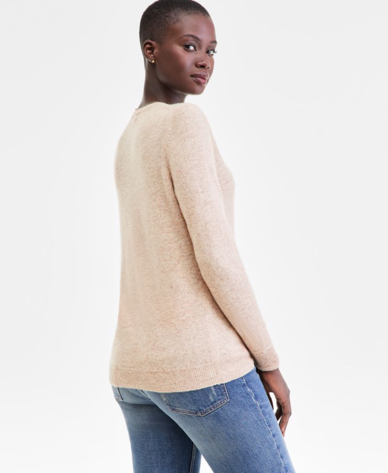 100% Cashmere Women's Petite Long-Sleeve Crewneck Sweater