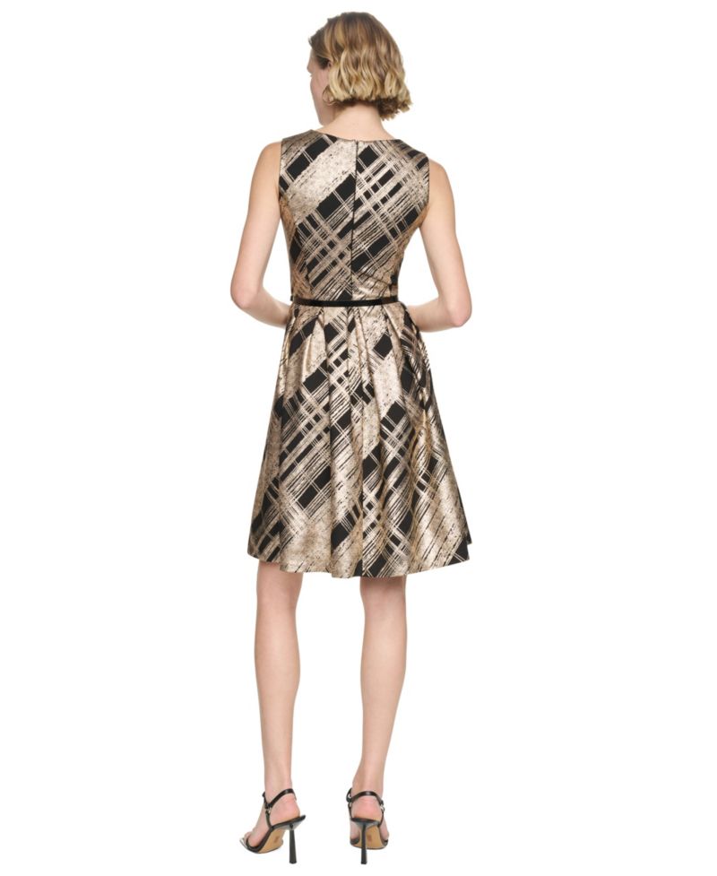Women's Sleeveless Jewel-Neck Fit & Flare Dress