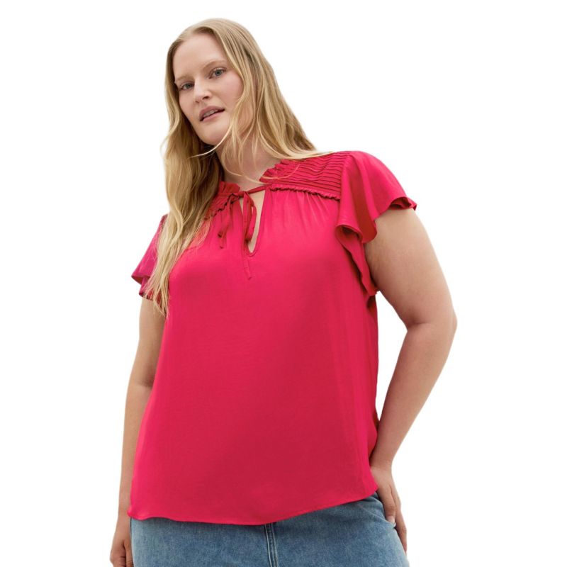 Women's Drama Queen Short Sleeve Shirt