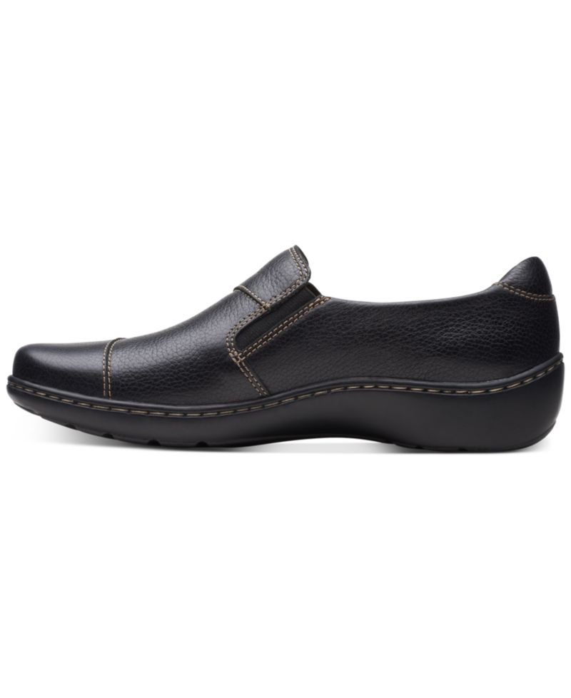 Women's Cora Harbor Zip Flats