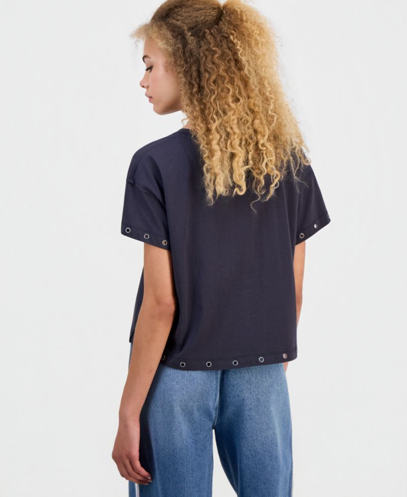 Juniors' NYC Grommet T-Shirt
