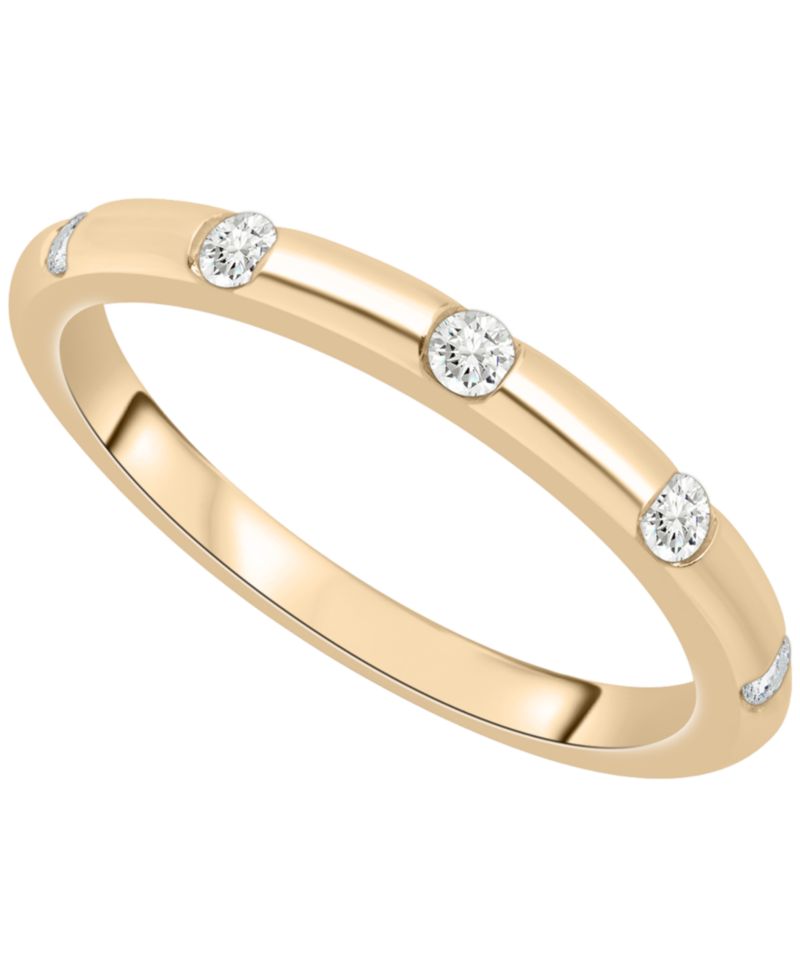 Diamond Ring (1/6 ct. t.w.) in 10K Yellow Gold