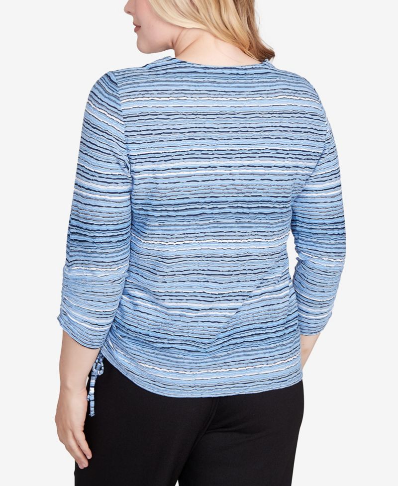 Women's Spliced Textured Stripe Knit Top