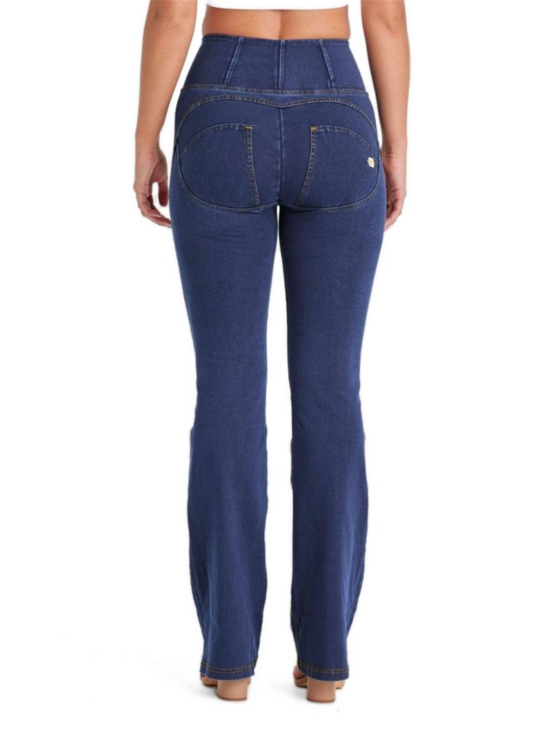Women's Super High-Rise Sculpting Flare Jeans