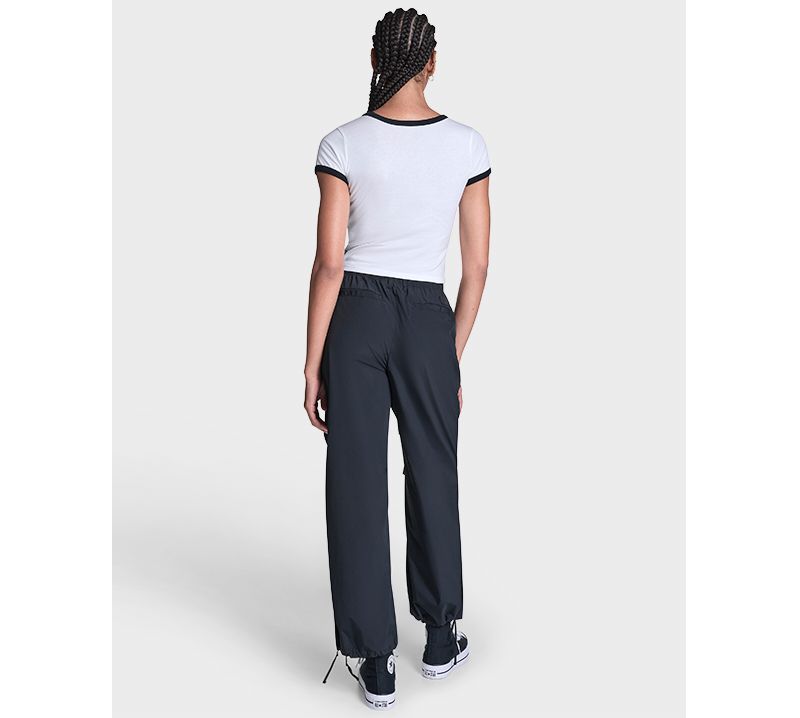 Women's Loose-Fit Tech Pants