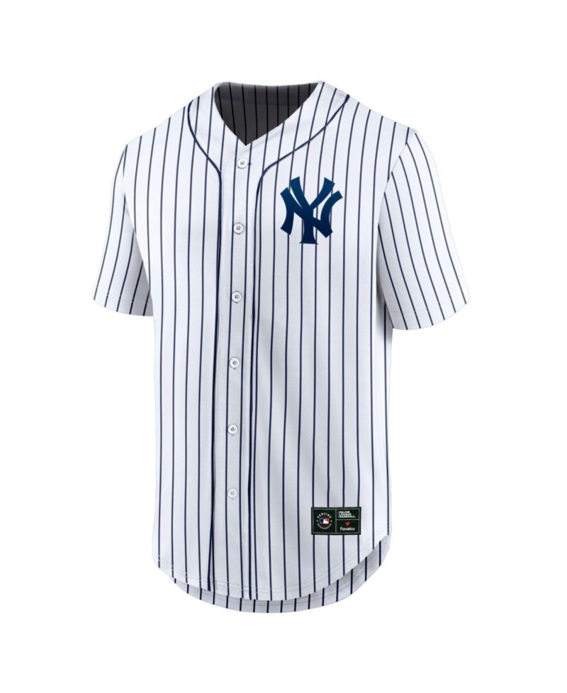 Men's White New York Yankees Franchise Button-Up Fashion Top