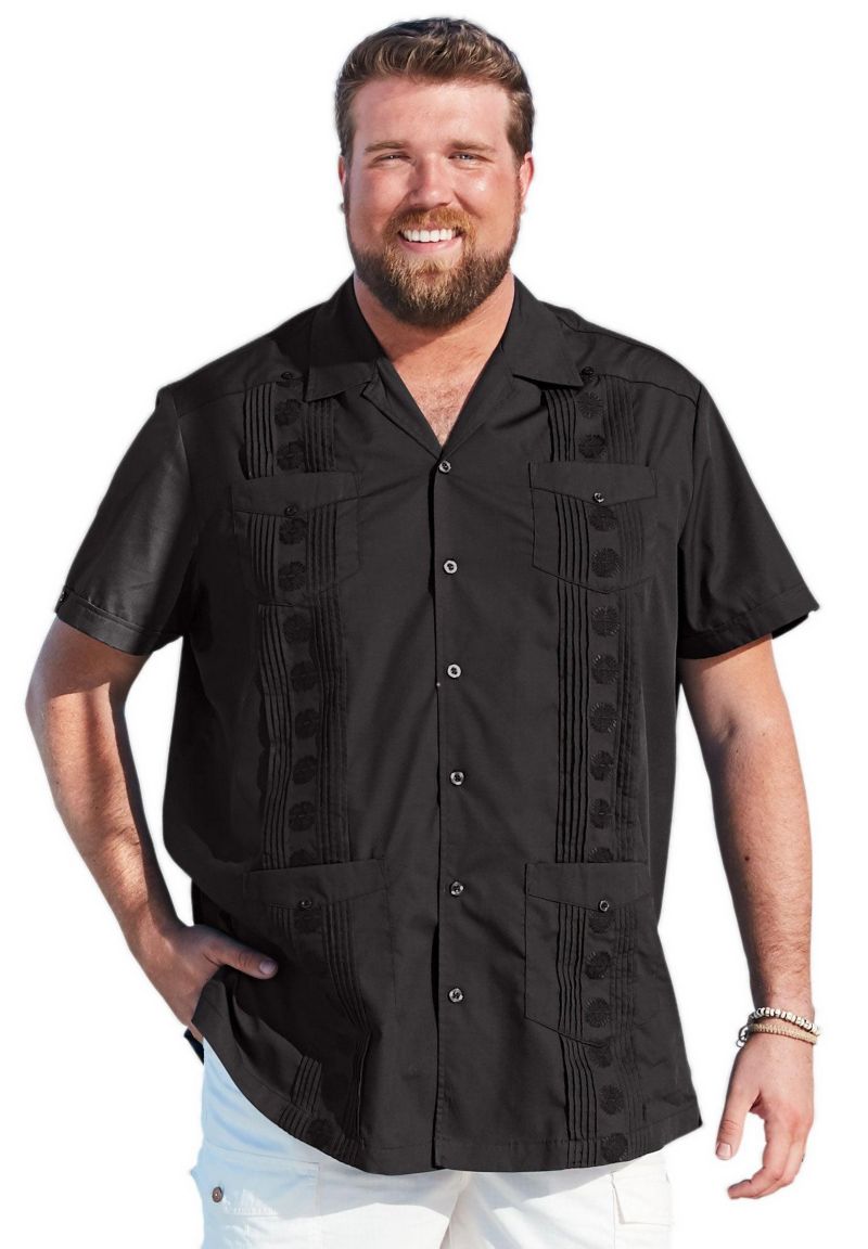Men's Short-Sleeve Guayabera Shirt