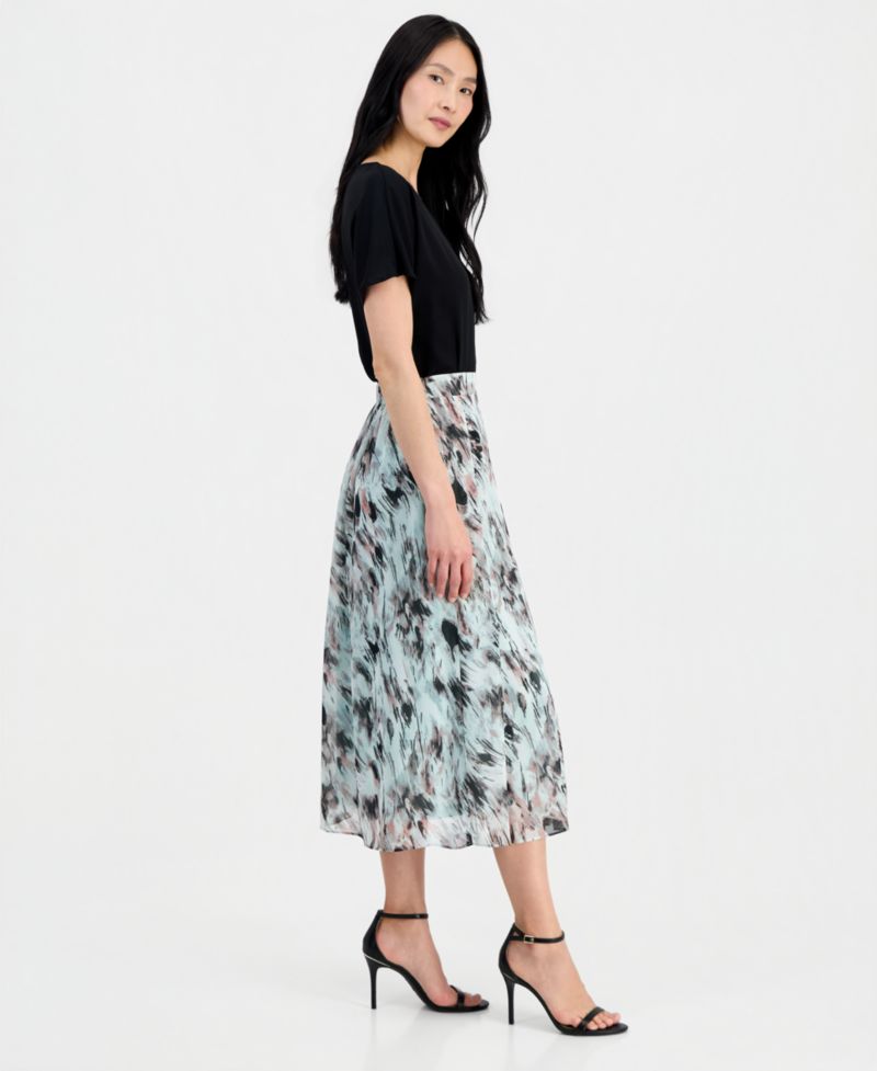 Women's Pull-On Pleated-Front Skirt, Regular & Petite