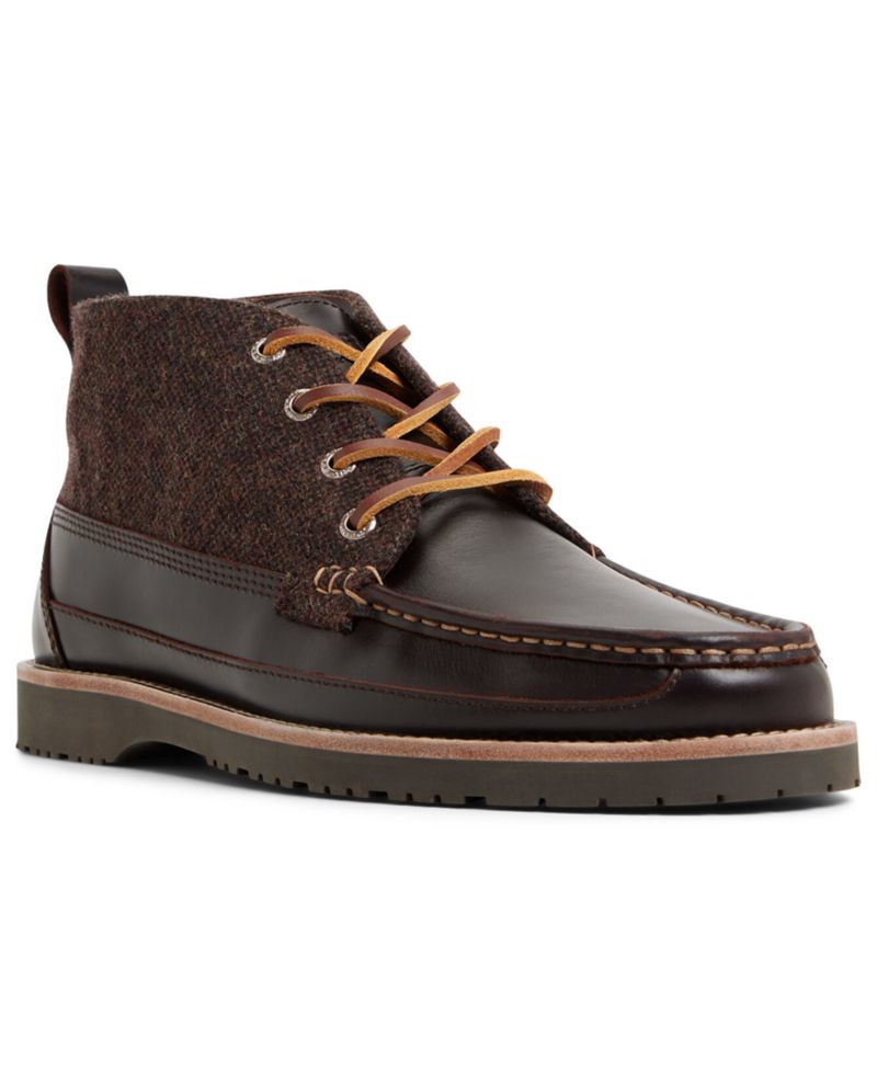 Men's Mini Lug Chukka Round-Toe Boots