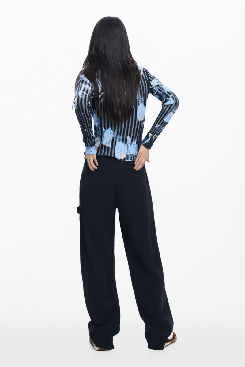 Women's Fine Floral-Texture Sweater