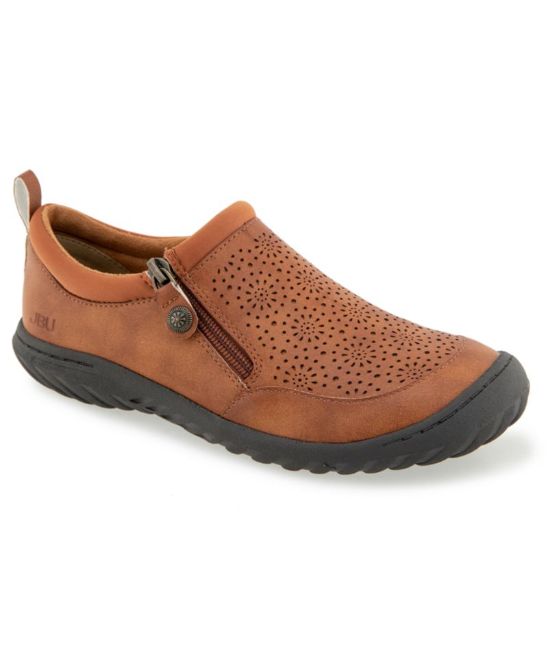 Women's Avery Closed Round Toe Casual Flats