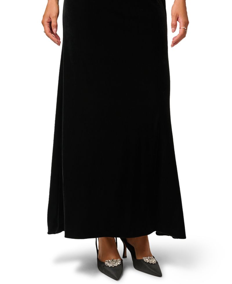 Petite Imitation Pearl Collar Velvet Sleeveless Halter Gown