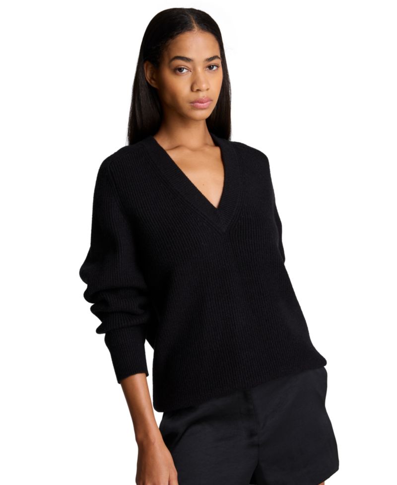Women's Oversized V-Neck Boyfriend Sweater